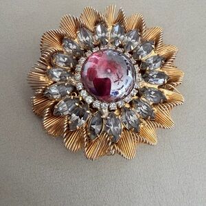 Vintage Unsigned Schein Sunburst Lapel Pin